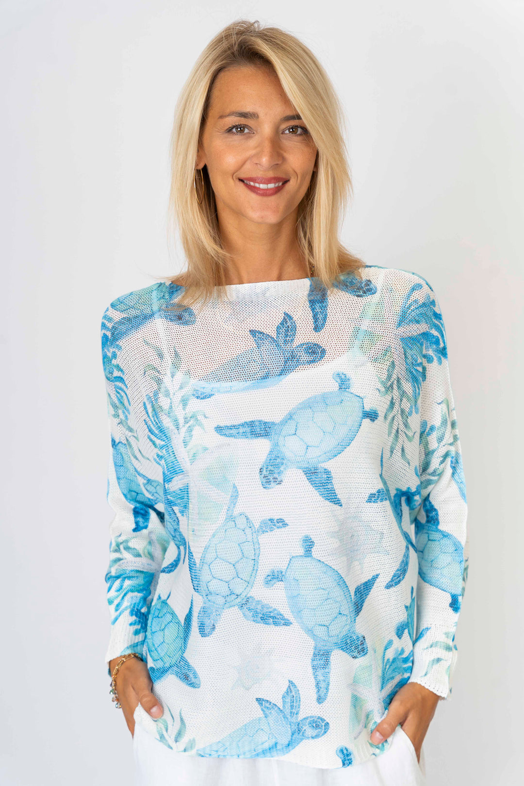 "Turtle" printed batwing sweater