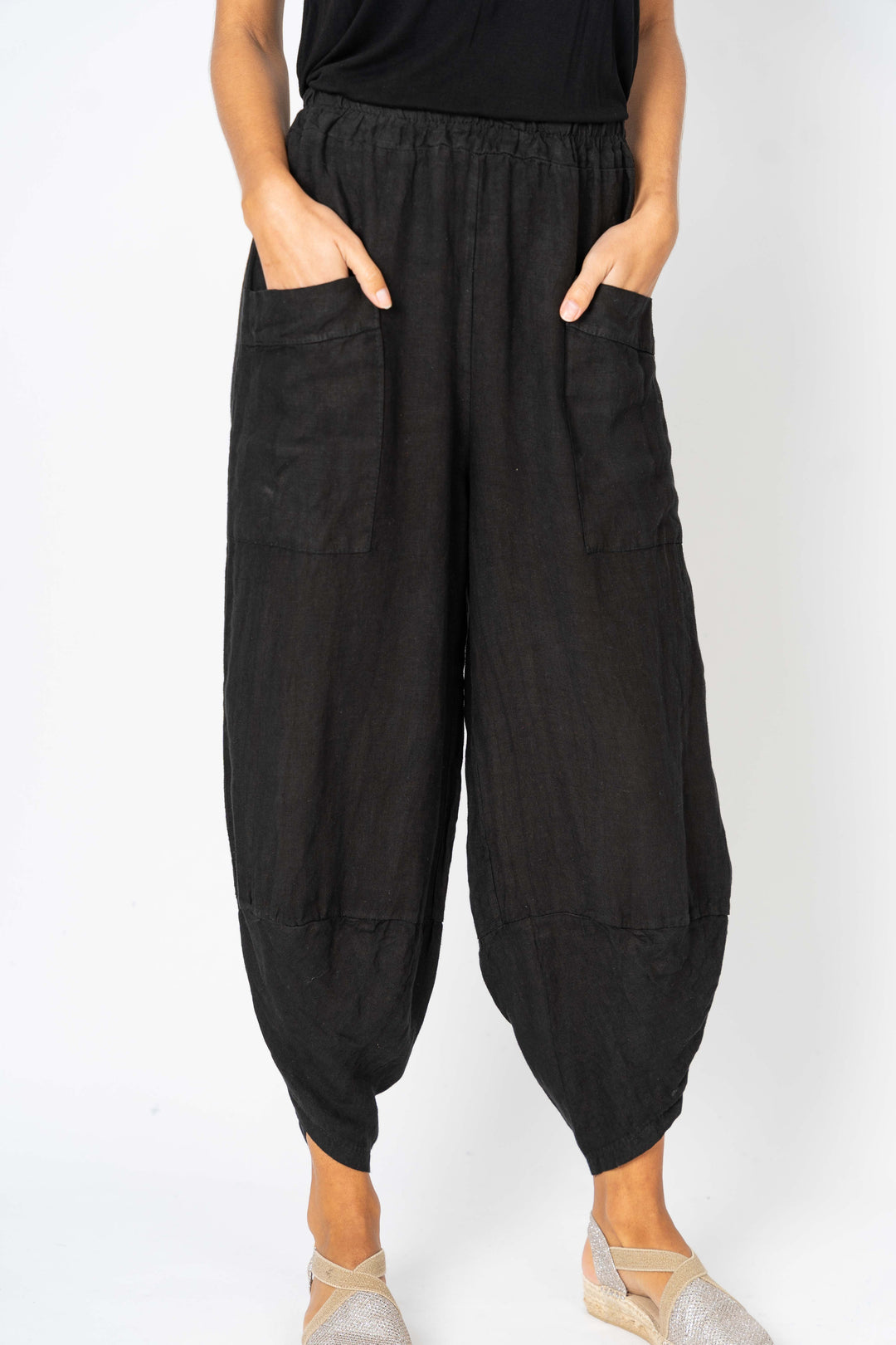 Linen Pant with details