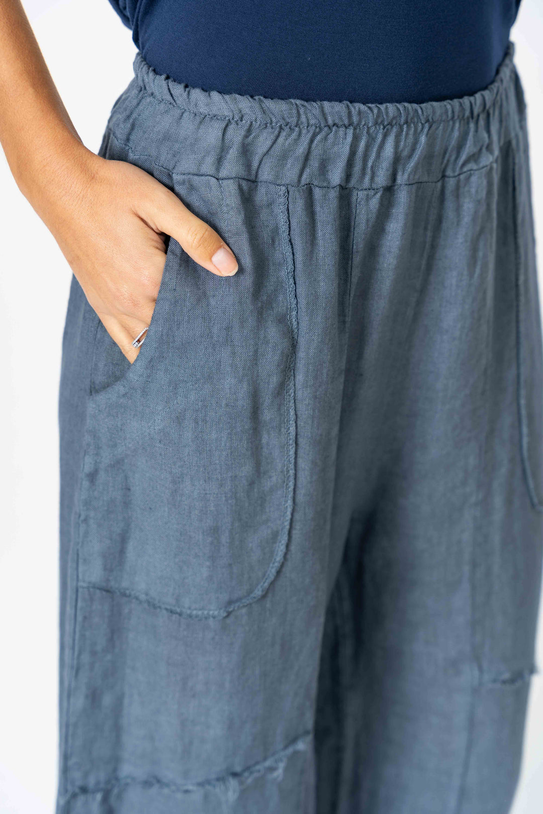 Linen Pant with details