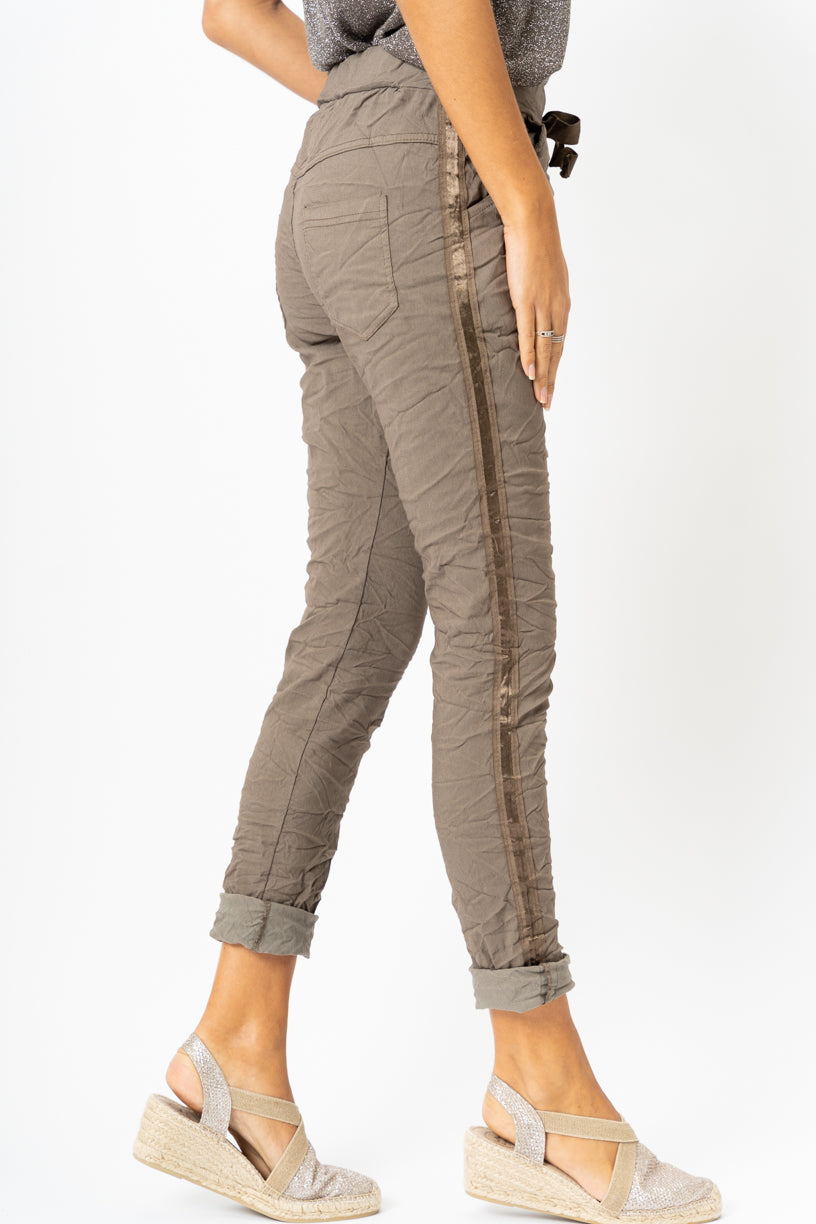 2120HW - Italian Jogger pants with Satin Ribbon