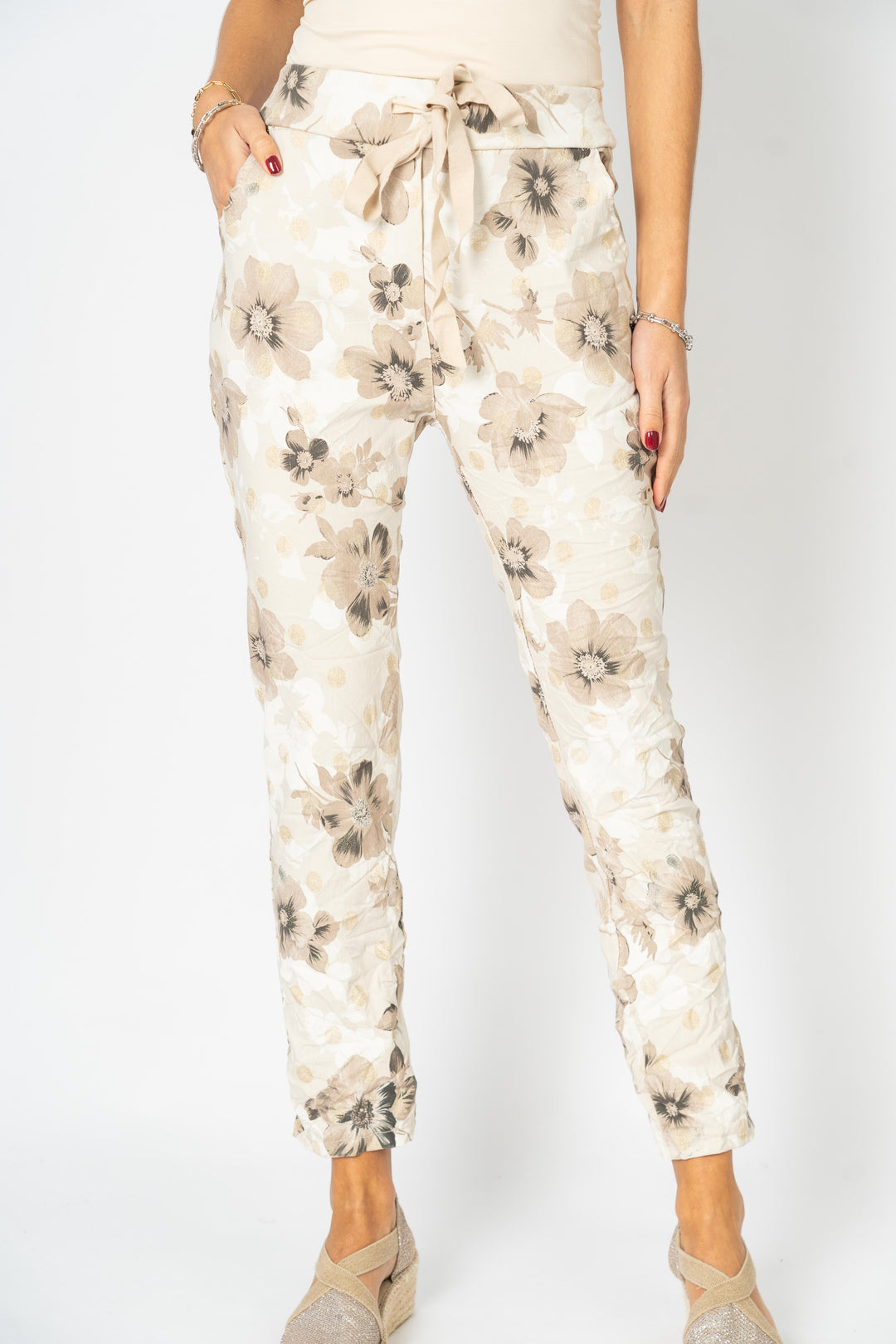 21620 Flower and Gold Shimmer Stretchy Pant