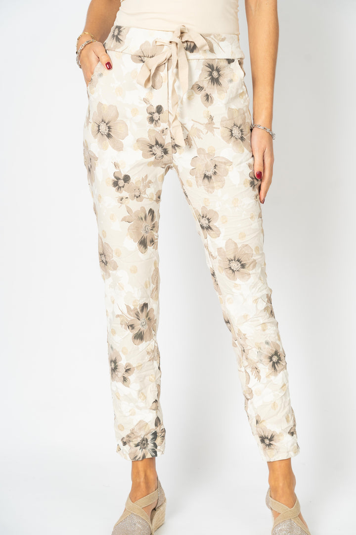 21620 Flower and Gold Shimmer Stretchy Pant