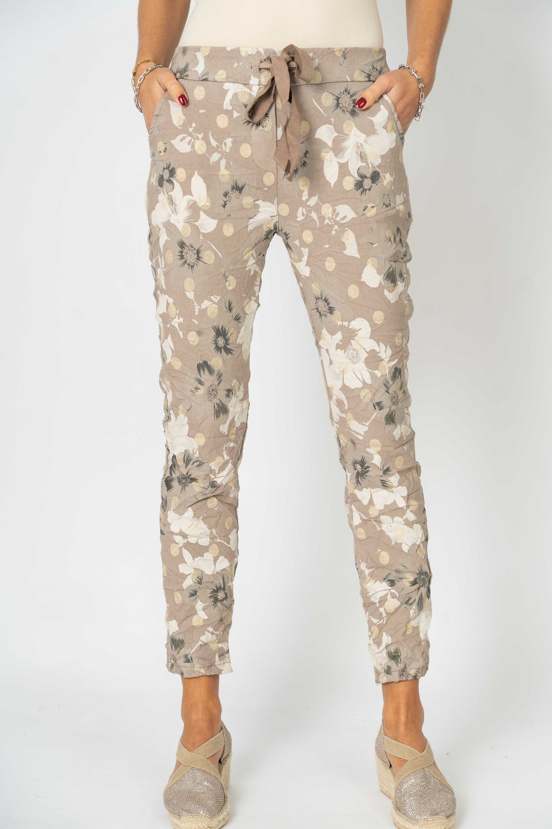 21620 Flower and Gold Shimmer Stretchy Pant