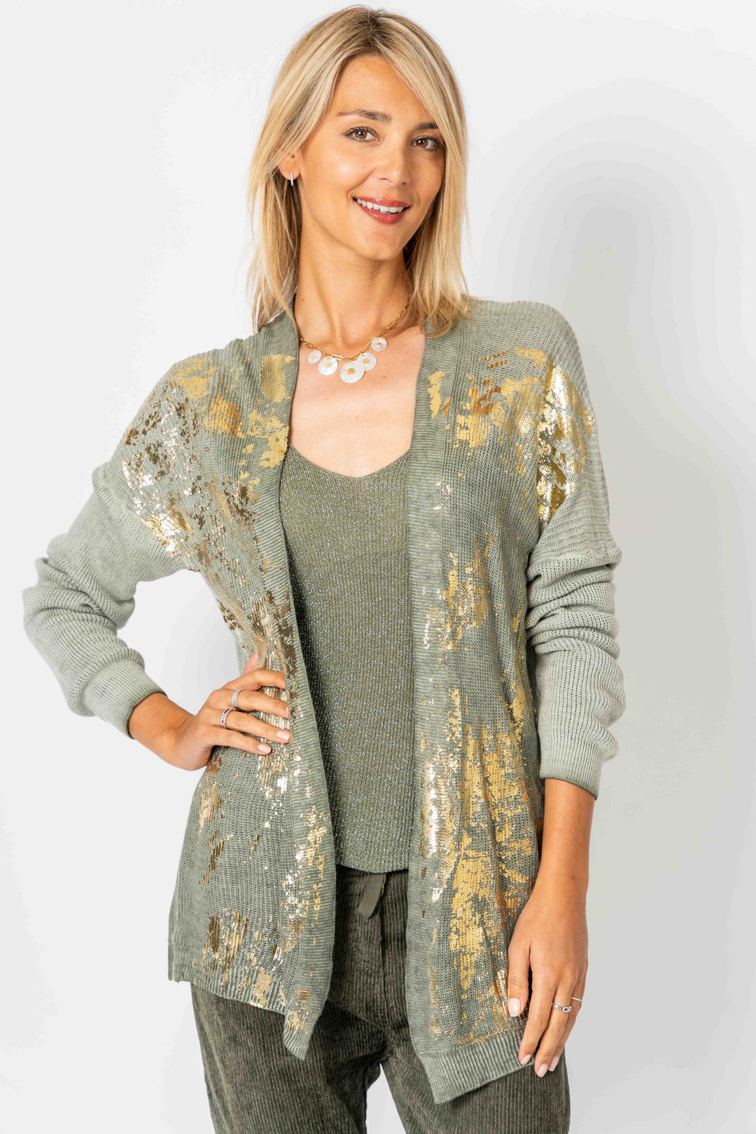28099 - Gold shimmer knitted Cardigan