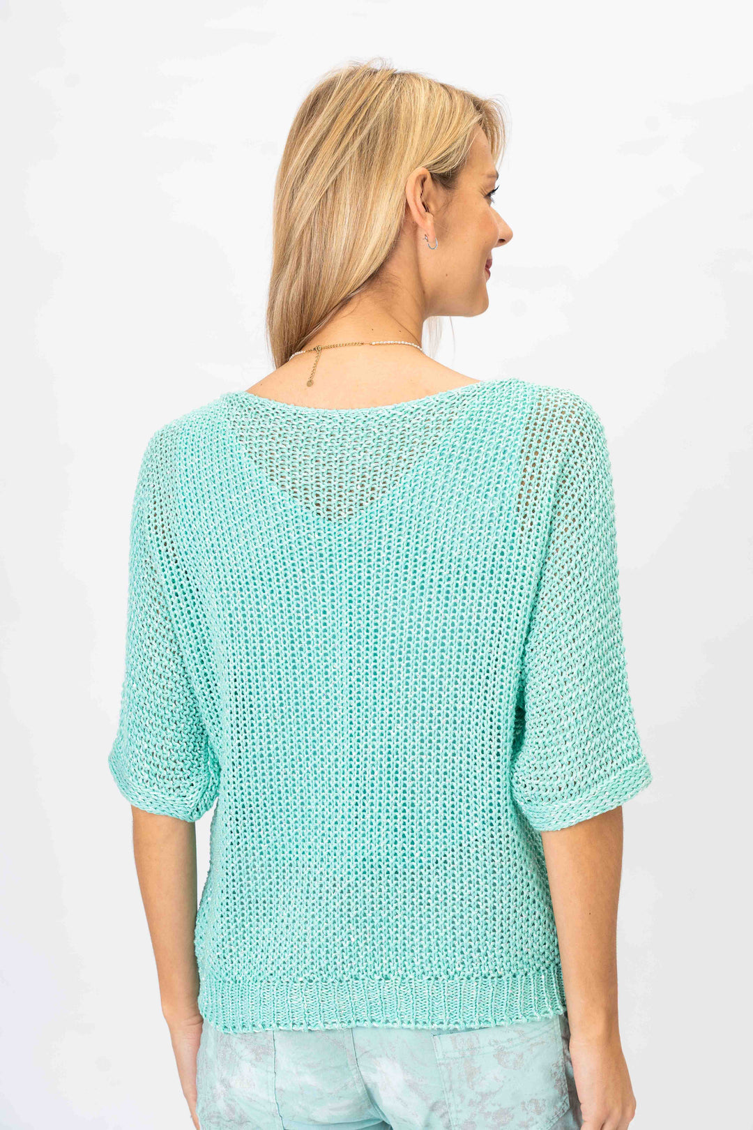 650 Sweater shimmer thread and sequins