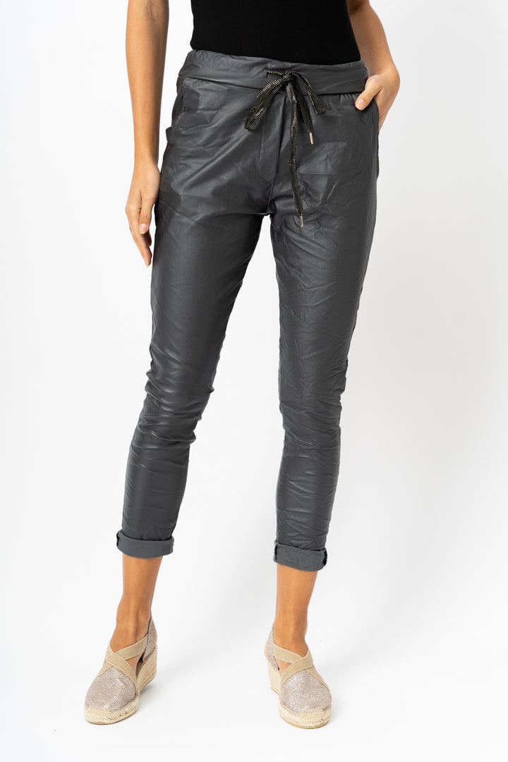 6526 - "Magic" Fake Leather jegging pants