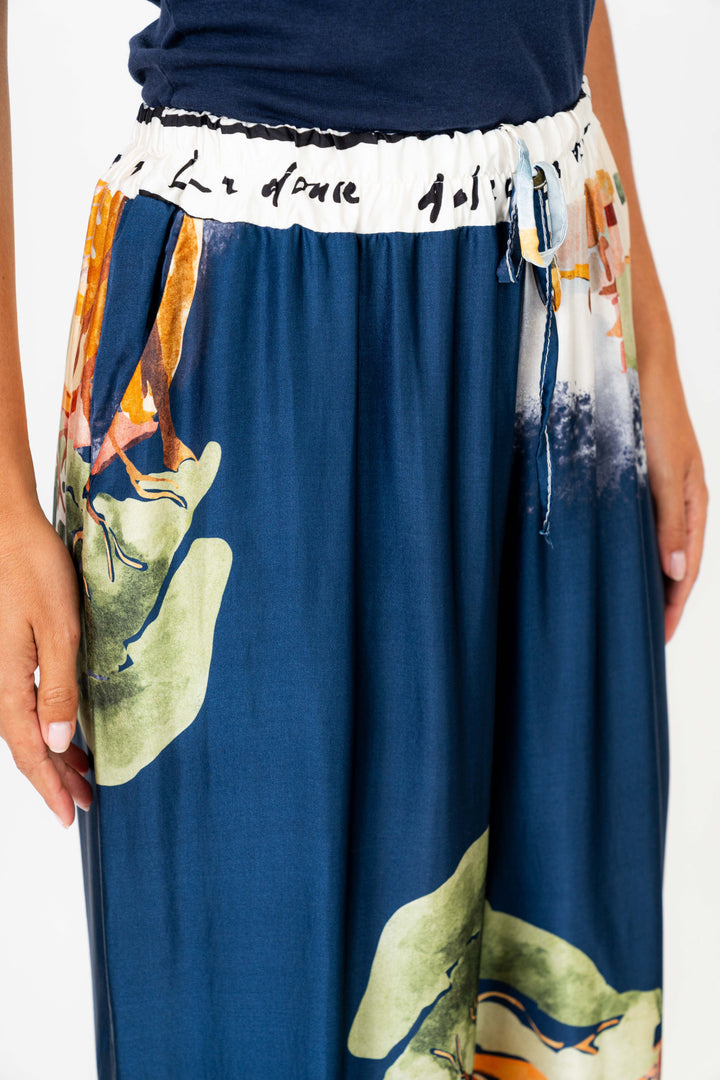 9826 "Village" Print Palazzo