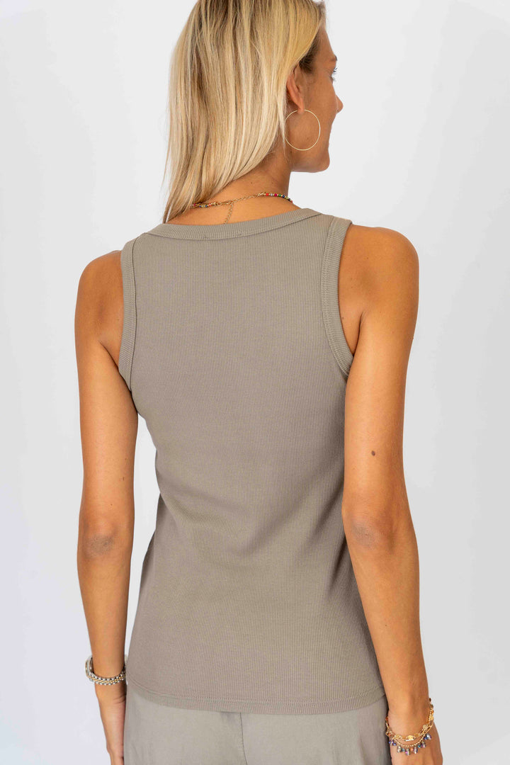 83775 Metallic Foil Detailed Ribbed Italian Tank