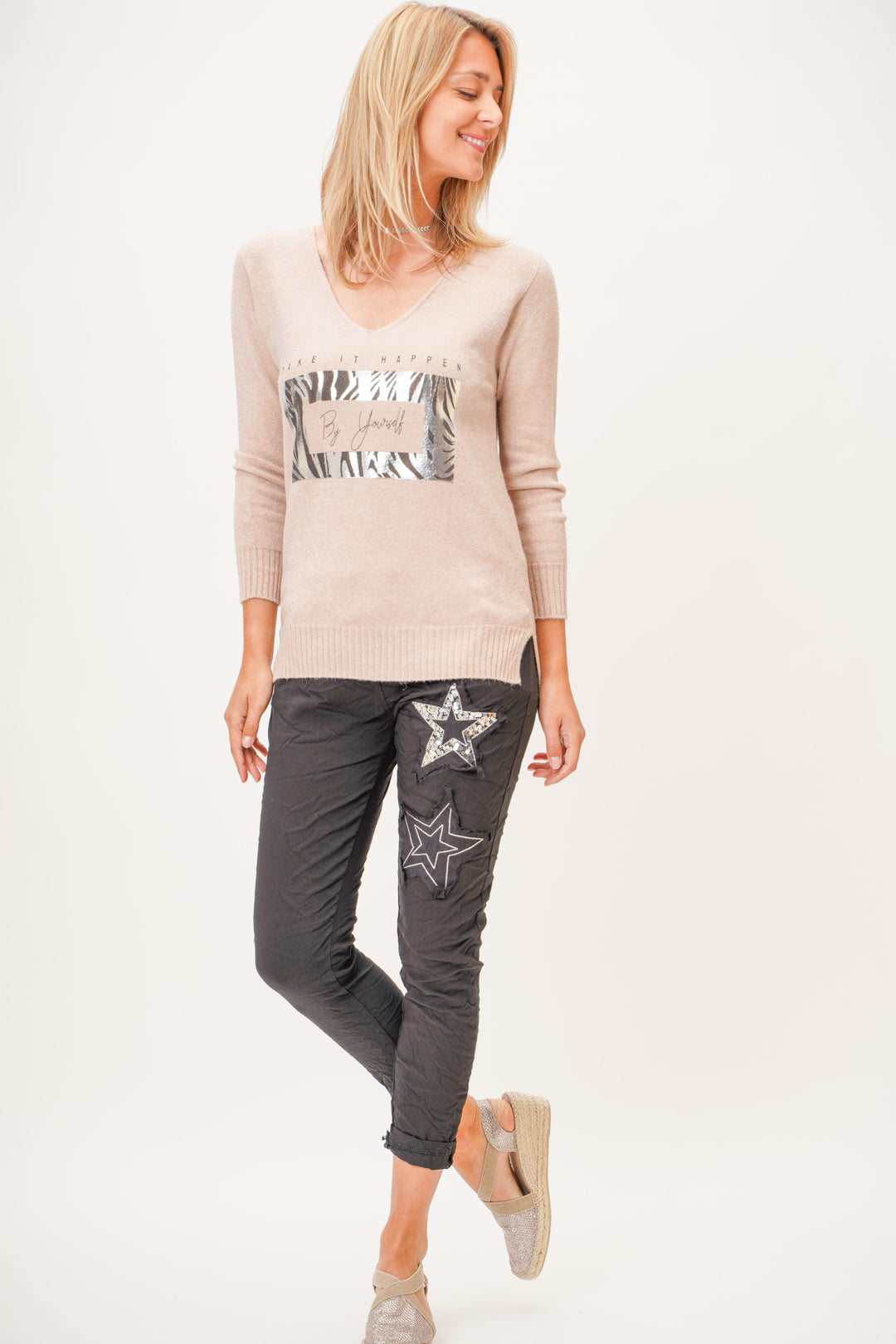 9156 - "Be Yourself" Sweater