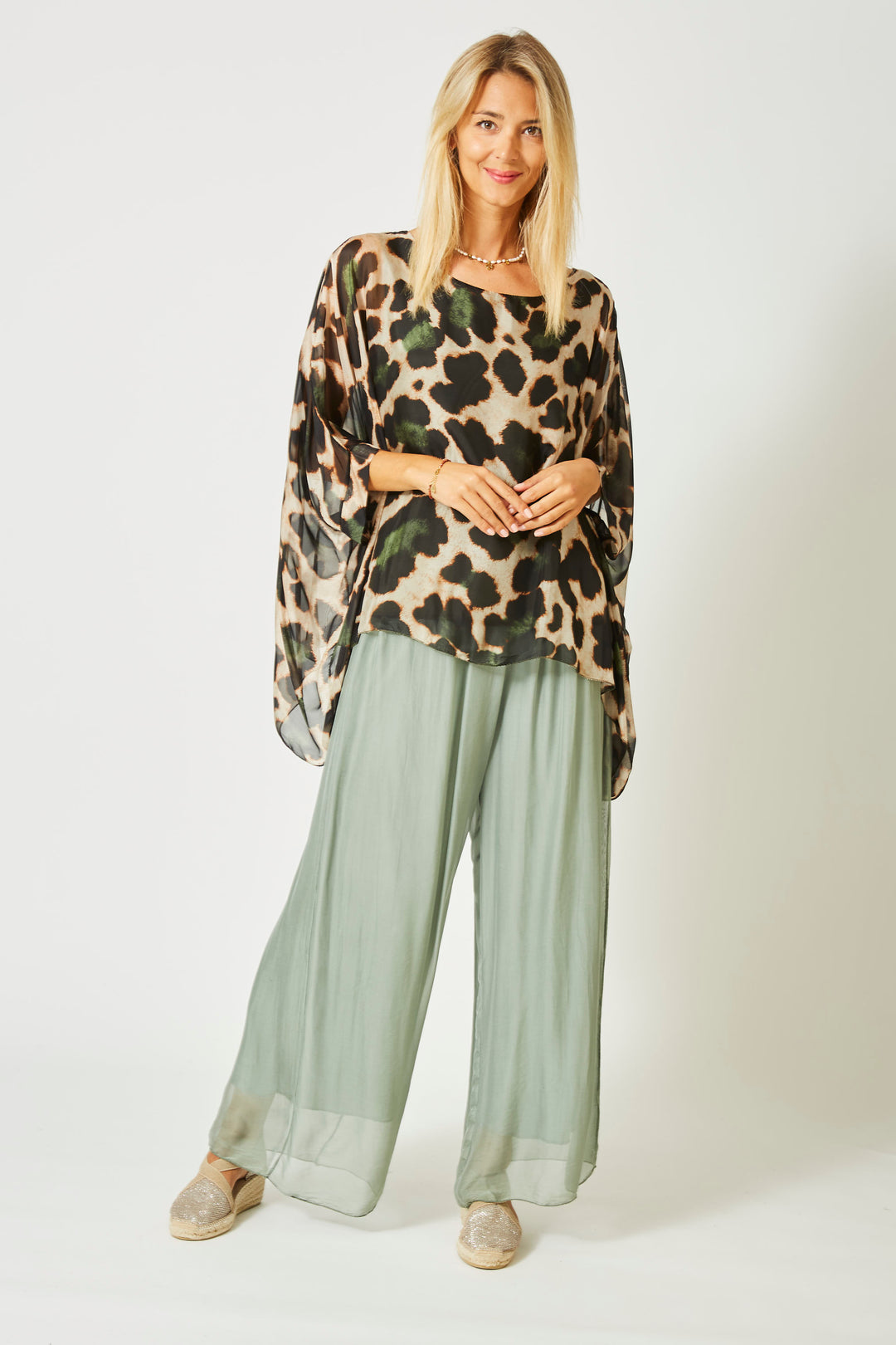 2184 - Silk Pant Slit on side