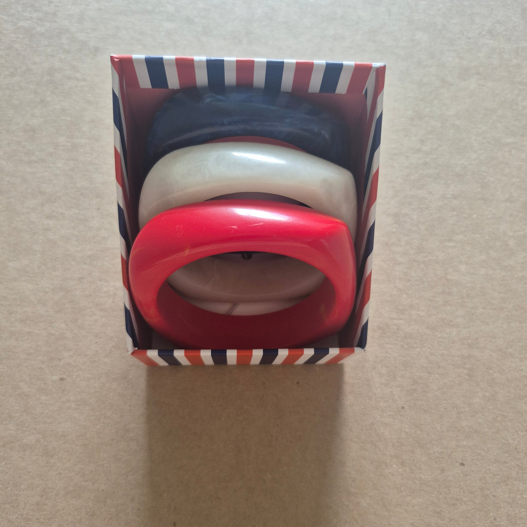 Tricolor Resin Bangle Set