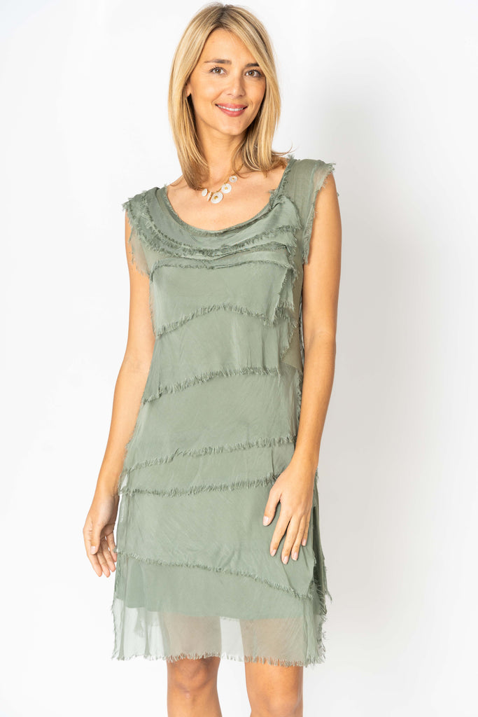 8900HW Silk Ruffle Dress – Lola Moda