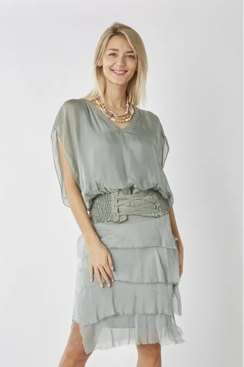 #color_khaki